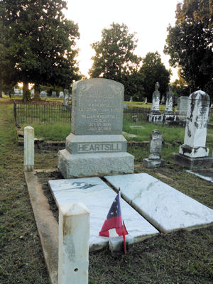 Gravesite of W. W. and Mrs. Heartsill